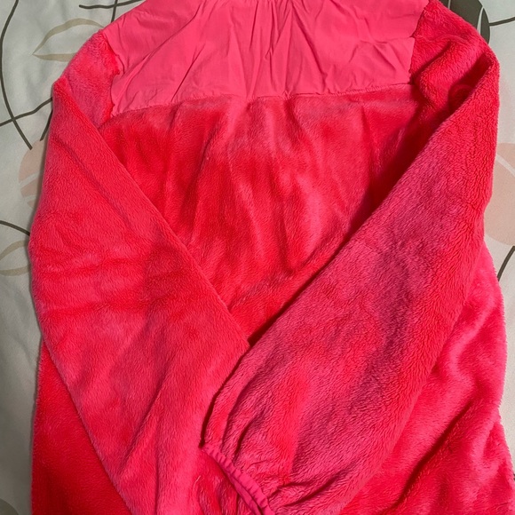 The Children’s Place Fleece Sweater - Picture 2 of 3